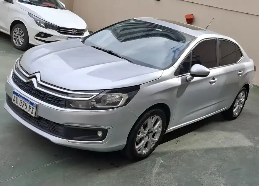 Citroën C4 Lounge 1.6 Hdi 115 Feel Pack 2018 - foto 1