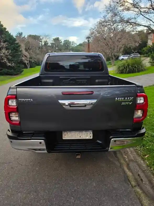 Toyota Hilux Pick-Up 2.8 Cd Srv 204Cv 4X4 At 2022 - foto 4