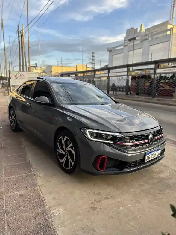 Volkswagen Vento 2.0 Tsi 350 Gli Dsg 2024 - foto 4