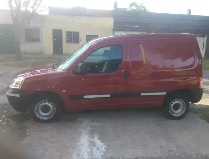 Citroën Berlingo 1.6 Hdi 92 Bussines 2020 - foto 1