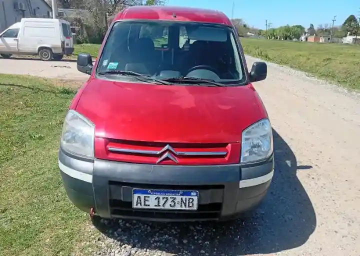 Citroën Berlingo 1.6 Hdi 92 Bussines 2020 - foto 5