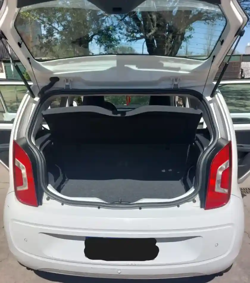Volkswagen Up! 1.0 High Up! 75Cv 5 P 2016 - foto 1