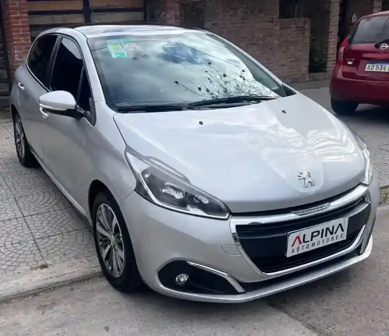 Peugeot 208 1.6 Allure 2017 - foto 3