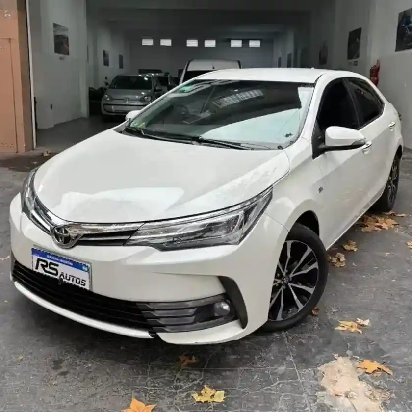 Toyota Corolla 2017 - foto 1
