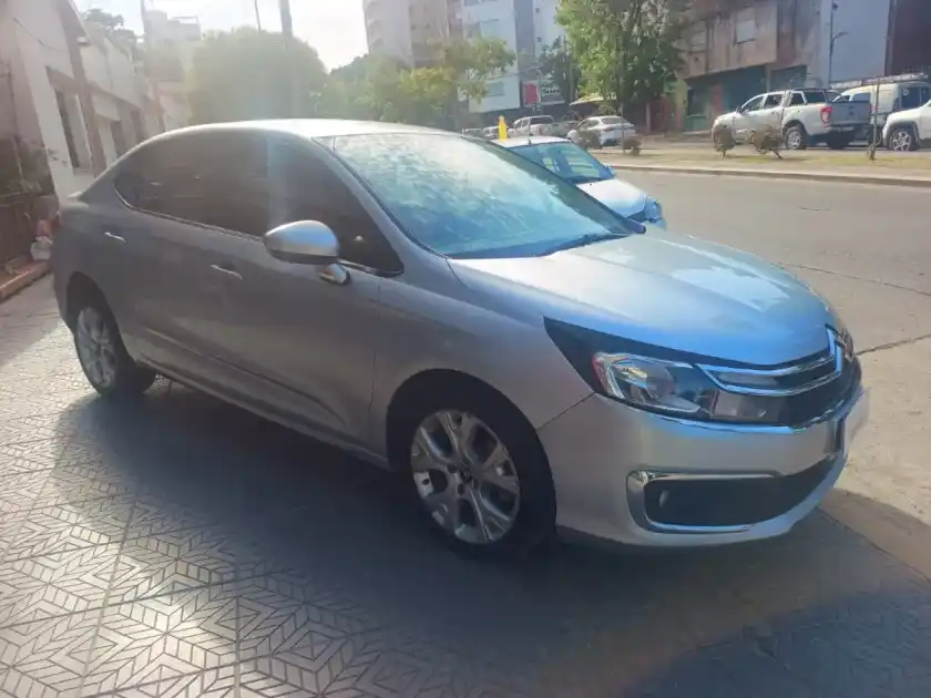 Citroën C4 Lounge 1.6 Thp 165 At6 Feel 2018 - foto 2