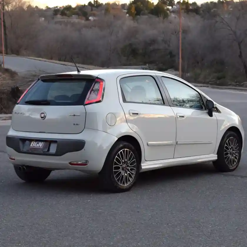 Fiat Punto 1.6 Sporting 2014 - foto 5