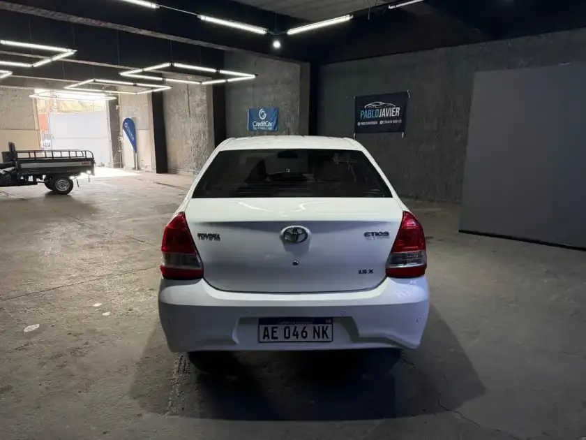 Toyota Etios 1.5 Sedan X 2019 - foto 2