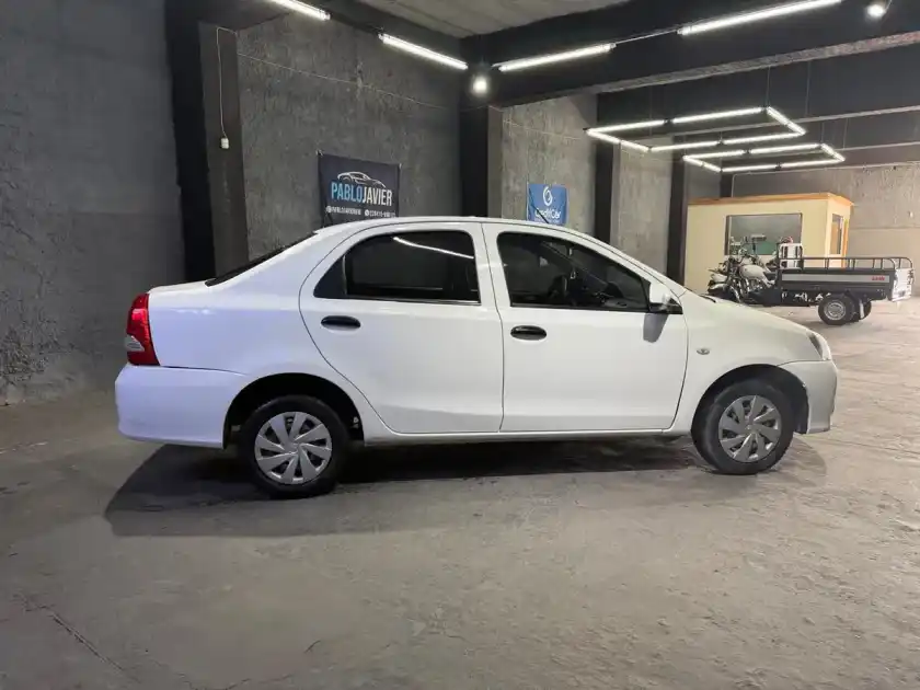 Toyota Etios 1.5 Sedan X 2019 - foto 4