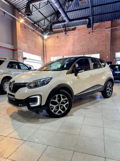 Renault Captur 2.0 Intens Manual 2017 - foto 3