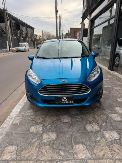 Ford Fiesta Kinetic 1.6 Se 120Cv 2014 - foto 3