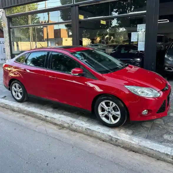 Ford Focus Iii 2.0 Sedan Se Plus At6 2014 - foto 1