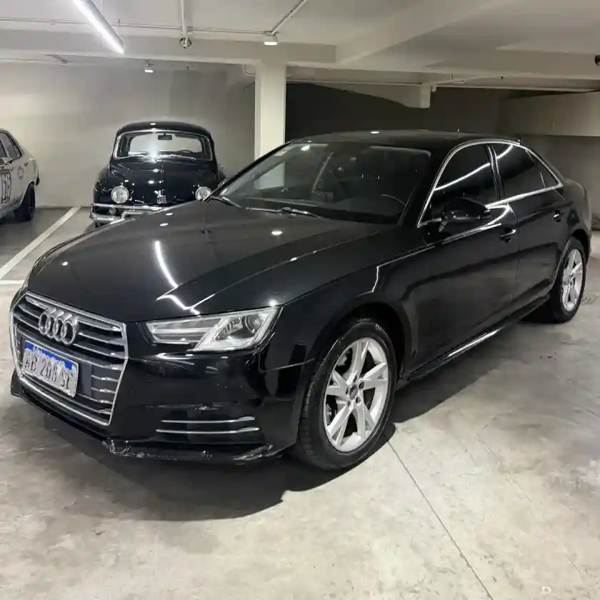 Audi A4 2.0 Tfsi Stronic 190Cv 2017 - foto 1