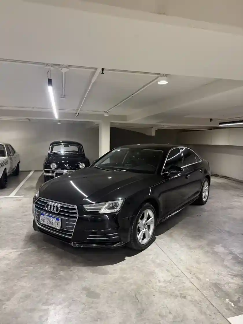 Audi A4 2.0 Tfsi Stronic 190Cv 2017 - foto 2