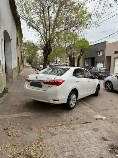 Toyota Corolla 1.8 Xei Cvt 140Cv 2016 - foto 3