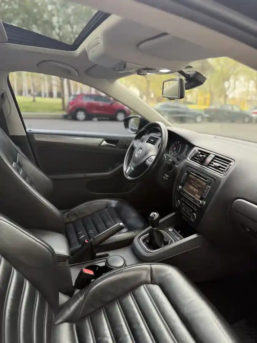 Volkswagen Vento 2.0 Sportline Tsi 200Cv 2012 - foto 4
