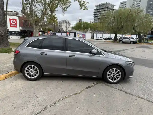 Mercedes-Benz Clase B 1.3 163Cv Progressive 2019 - foto 5