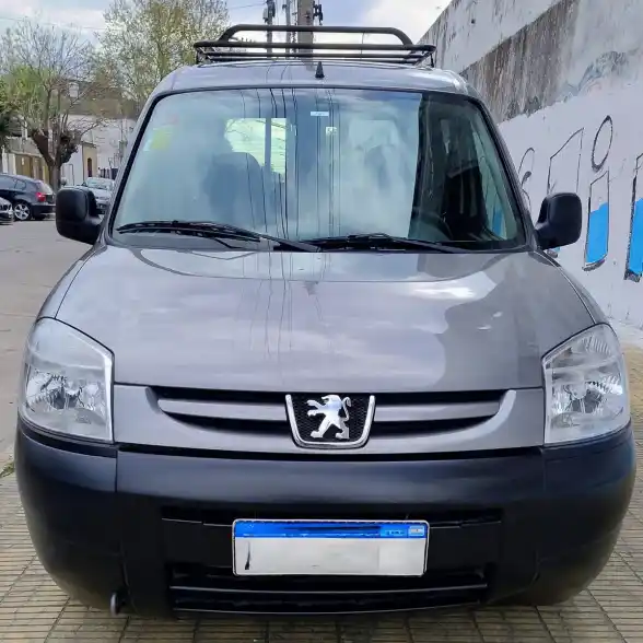 Peugeot Partner 1.6 Furgon Confort 5As 2018 - foto 2