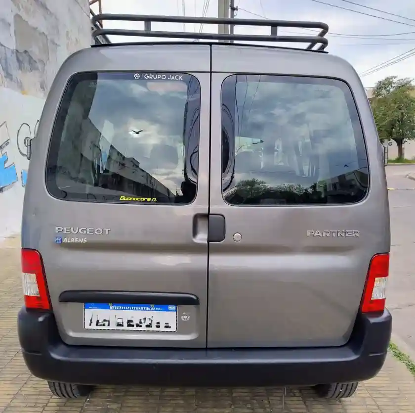 Peugeot Partner 1.6 Furgon Confort 5As 2018 - foto 3