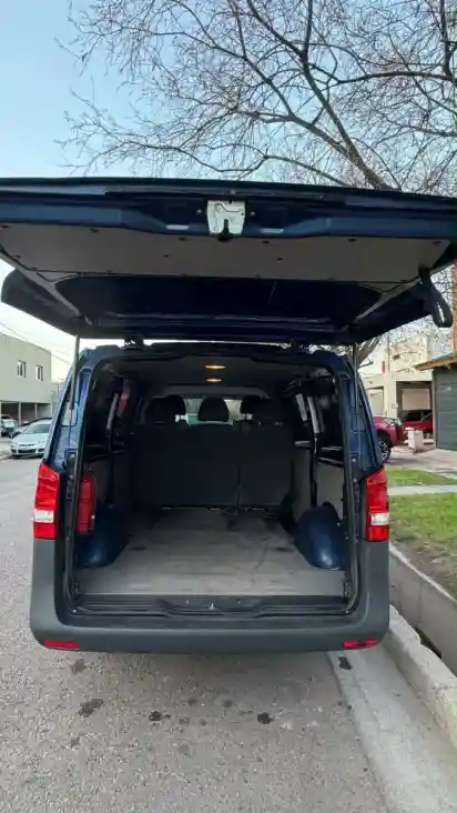 Mercedes-Benz Vito 111 Cdi Furgón Mixto 4 + 1 2017 - foto 2
