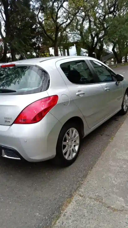 Peugeot 308 1.6 Active Hdi 115Cv 2013 - foto 5