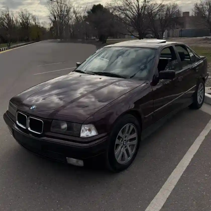 Bmw Serie 3 2.5 325I Sedan 1994 - foto 1
