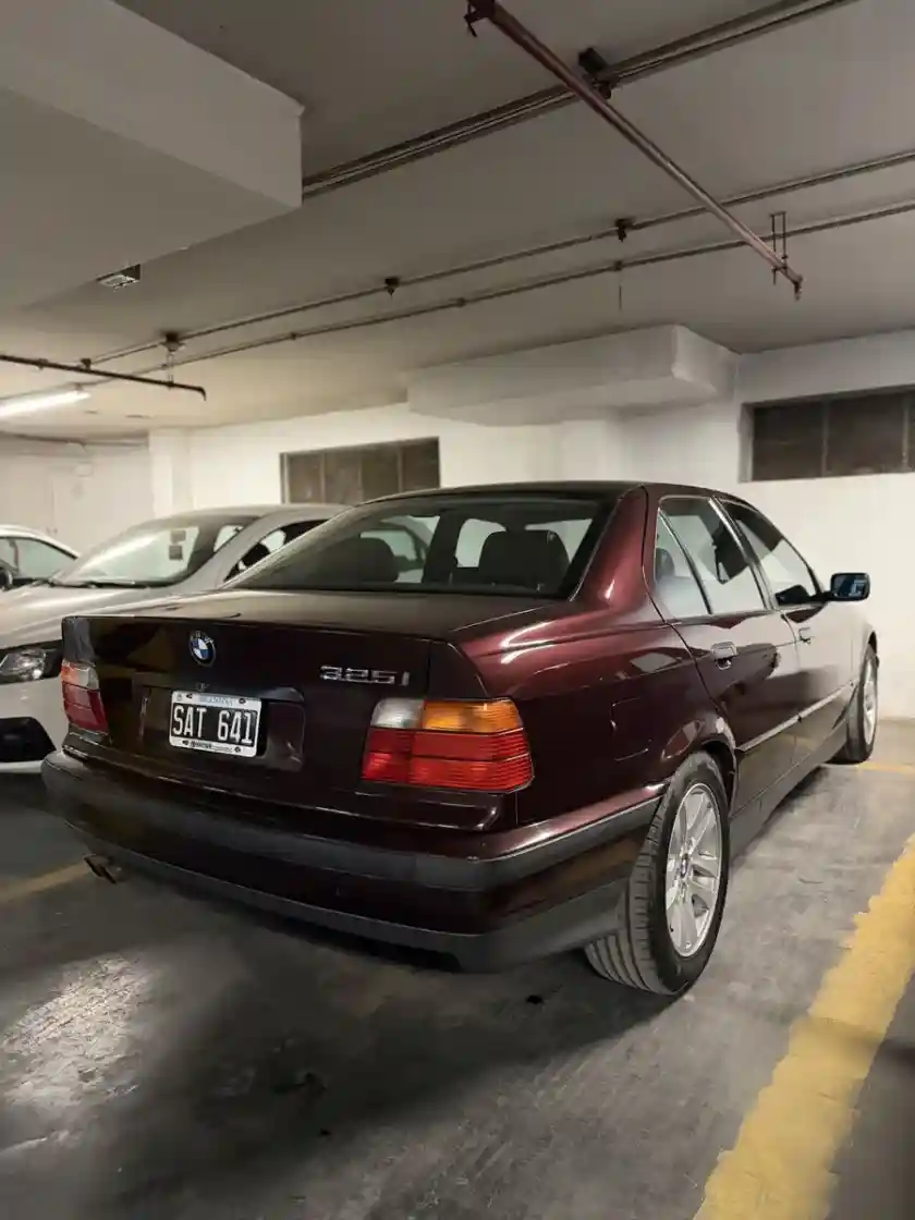 Bmw Serie 3 2.5 325I Sedan 1994 - foto 5