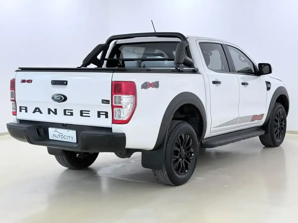 Ford Ranger 3.2 Tdi 4X4 Dc Fx4 At L19 2023 - foto 4