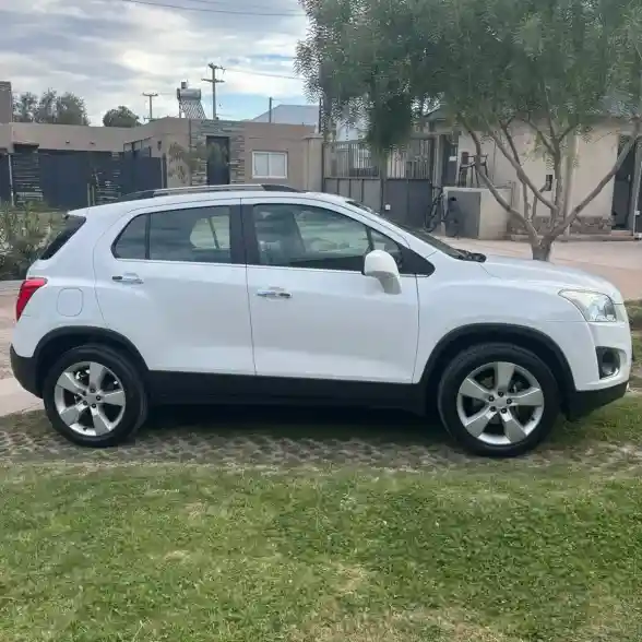 Chevrolet Tracker 1.8 Ltz+ Awd At 140Cv 2014 - foto 3