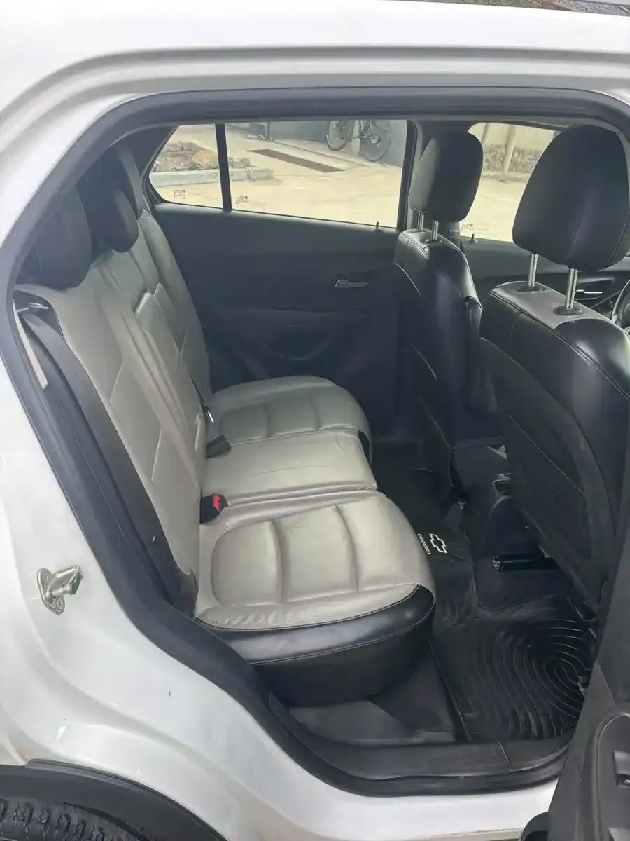 Chevrolet Tracker 1.8 Ltz+ Awd At 140Cv 2014 - foto 4