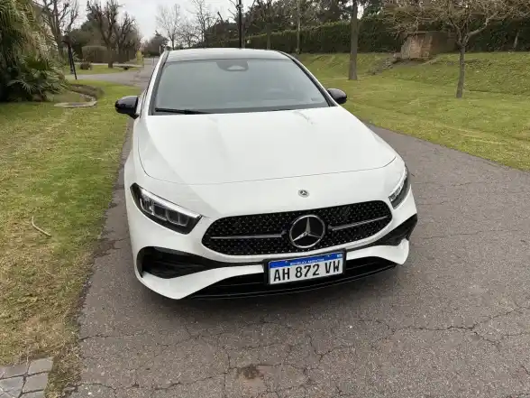 Mercedes-Benz Clase A 2.0 A250 Amg-Line 224Cv Hatch 2025 - foto 5
