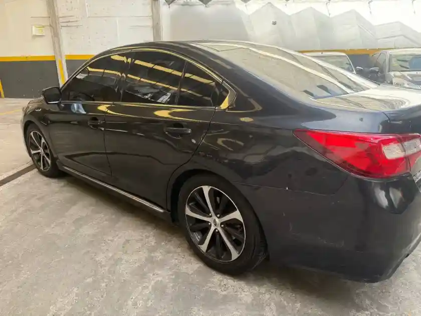 Subaru Legacy 2.5 Limited 2017 - foto 4