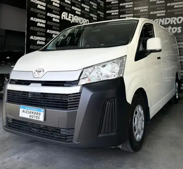 Toyota Hiace 2024 - foto 1