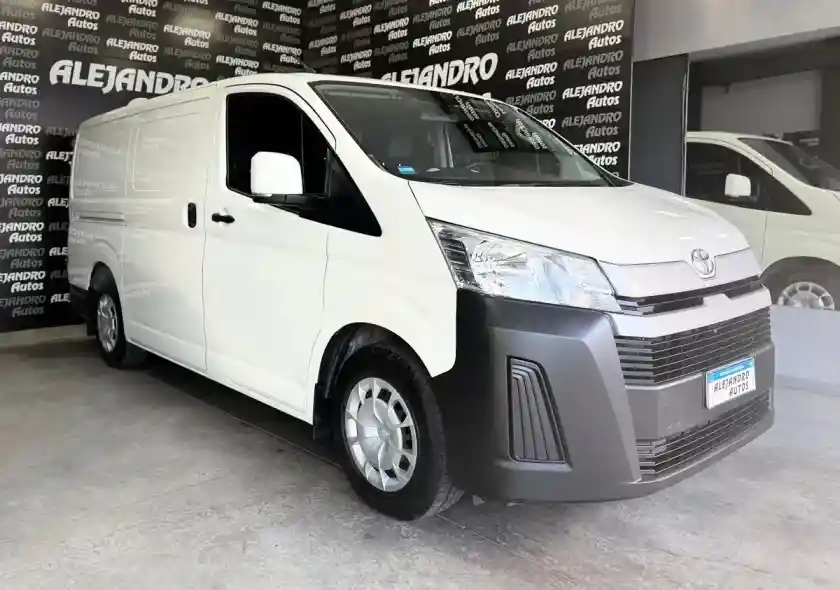 Toyota Hiace 2.8 Tdi Furgón 6At L1H1 3A 4P 2024 - foto 2
