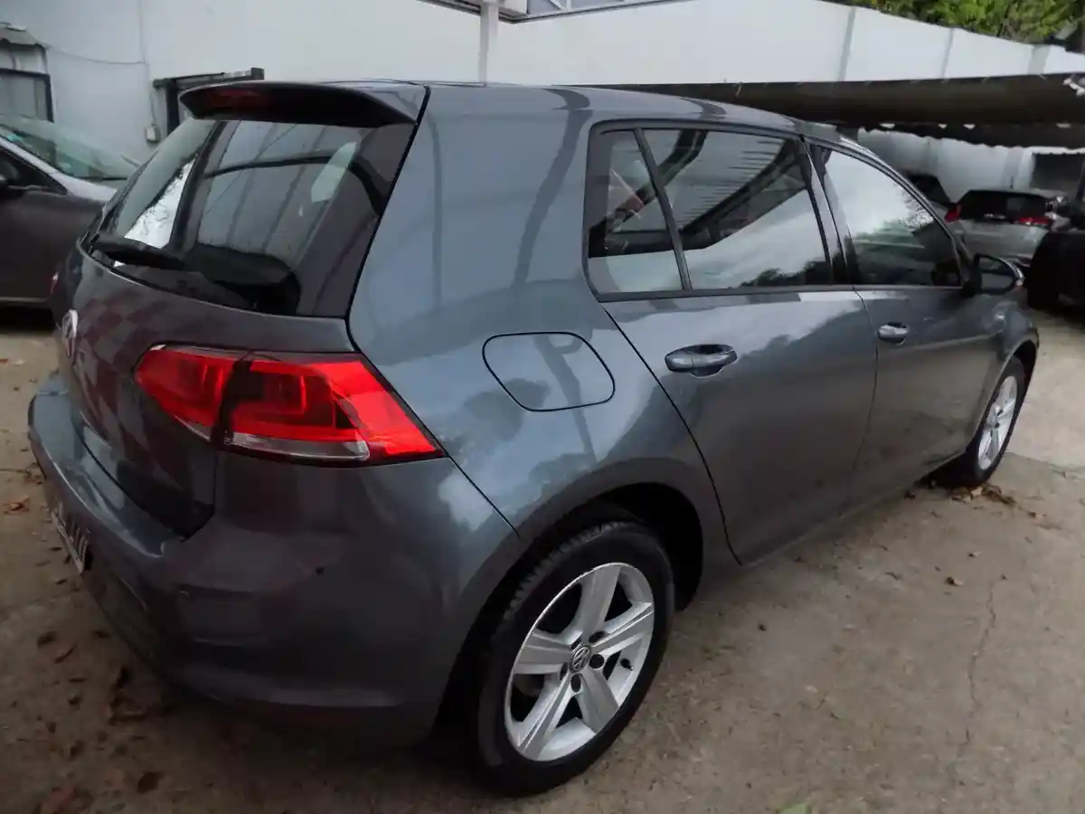 Volkswagen Golf 1.6 Trendline 2015 - foto 4