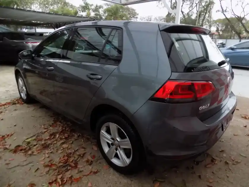 Volkswagen Golf 1.6 Trendline 2015 - foto 5
