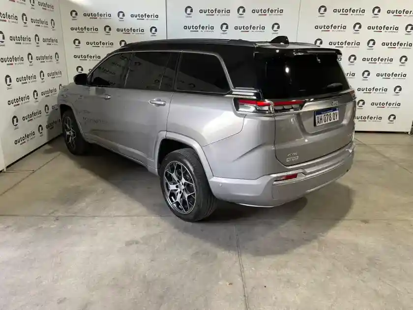 Jeep Commander 2.0 T 4X4 Overland At9 L25 2025 - foto 5