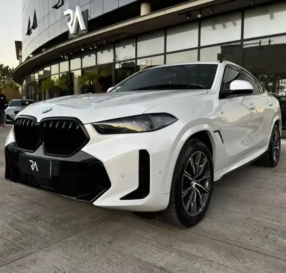 BMW X6 2024 - foto 1