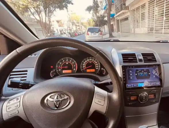 Toyota Corolla 1.8 Xei Mt 2010 - foto 4
