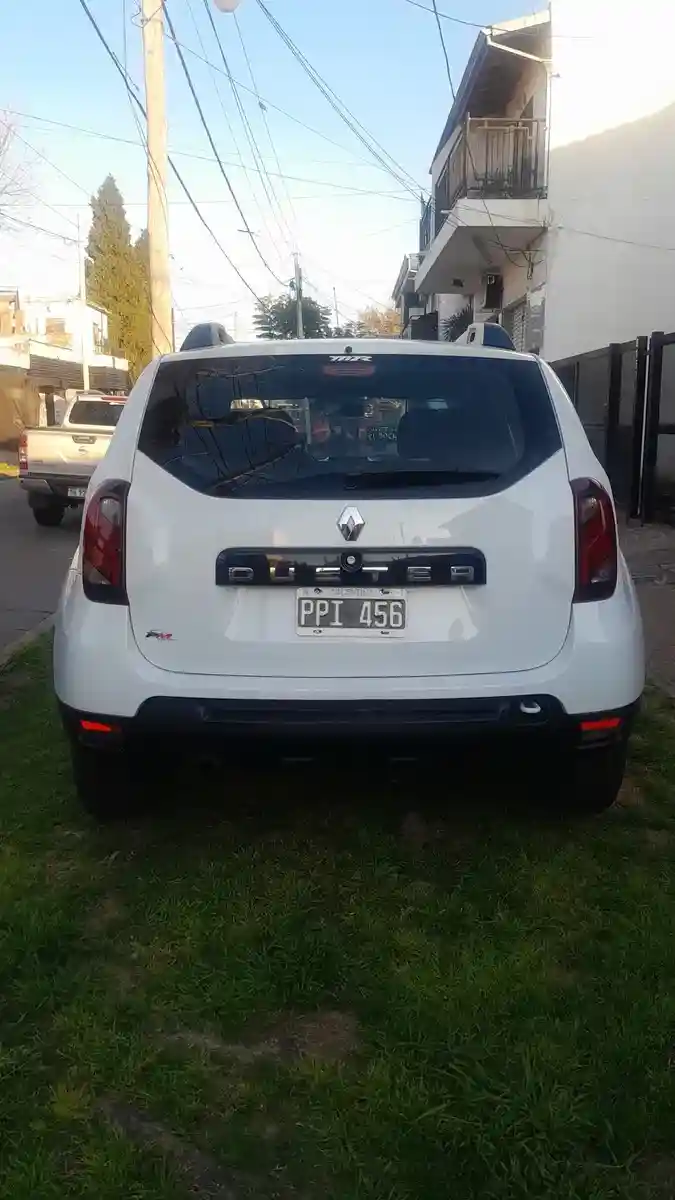 Renault Duster 1.6 Ph2 4X2 Expression 110Cv 2016 - foto 2