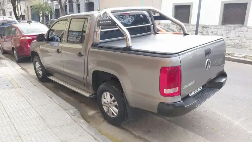 Volkswagen Amarok 2.0 Cd Tdi Trendline 4X4 Llantas 16 2023 - foto 2