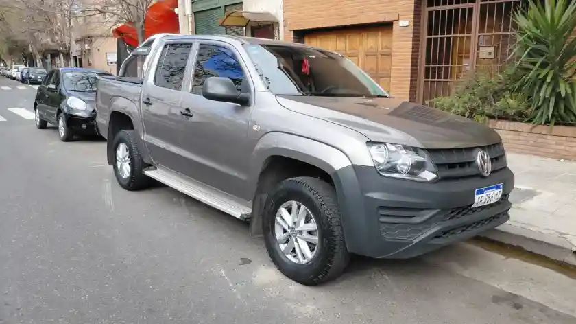 Volkswagen Amarok 2.0 Cd Tdi Trendline 4X4 Llantas 16 2023 - foto 3