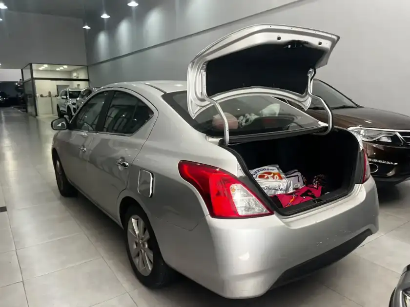Nissan Versa 1.6 Advance At 2017 - foto 5