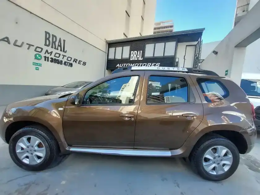 Renault Duster 2.0 Ph2 4X2 Privilege 143Cv 2016 - foto 2