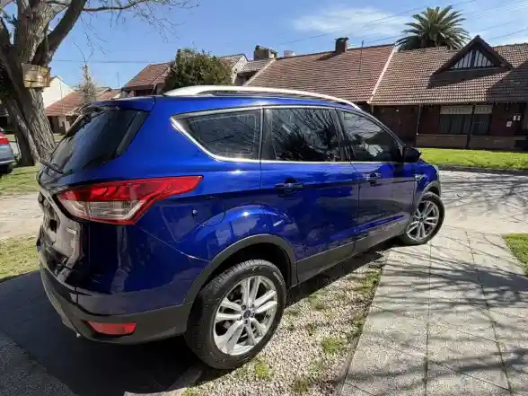 Ford Kuga 1.6 Titanium At Awd T 180Cv 2013 - foto 4