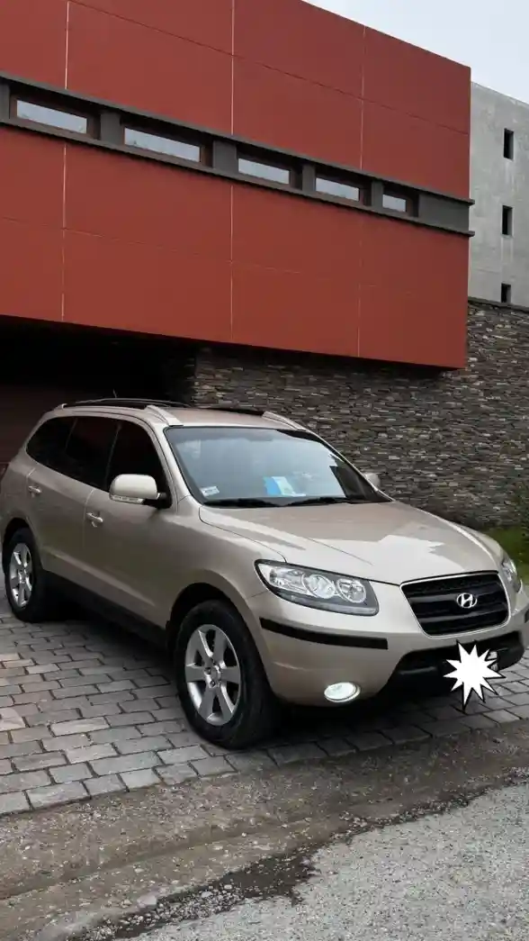Hyundai Santa Fe 2.2 Gls Crdi 5Mt 7P 2009 - foto 1