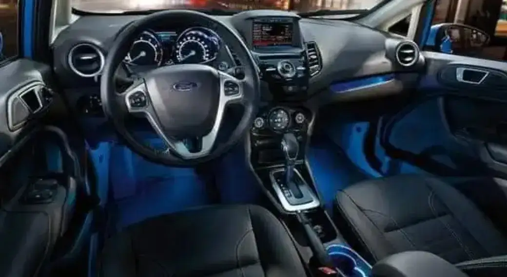 Ford Fiesta Titanium 1.6 Titanium Powershift 120Cv 2016 - foto 5