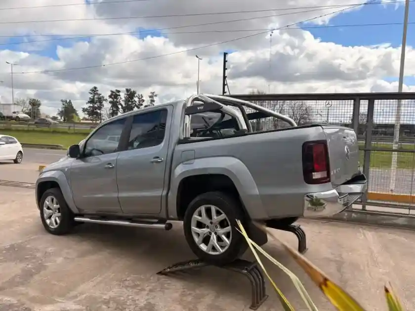 Volkswagen Amarok 3.0 V6 Cd Highline 2023 - foto 2