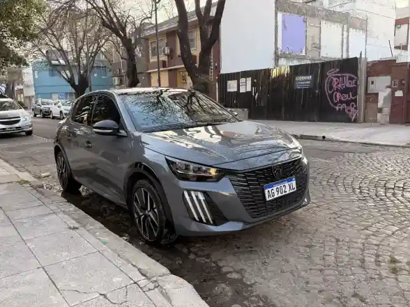 Peugeot 208 1.0 T200 Gt Cvt 2024 - foto 3