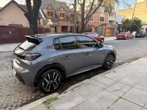 Peugeot 208 1.0 T200 Gt Cvt 2024 - foto 5