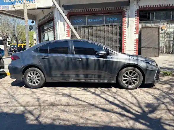 Toyota Corolla 2.0 Xli Cvt 170Cv 2023 - foto 3